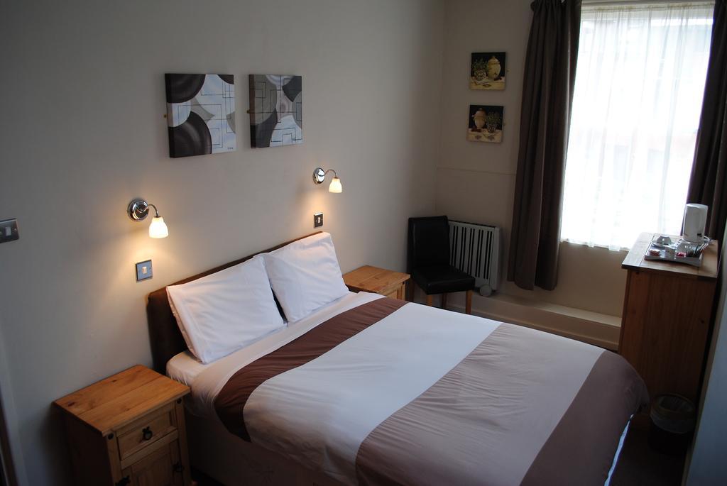 Eaton Hotel Chester Oda fotoğraf